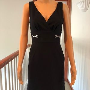 White House Black Market LBD